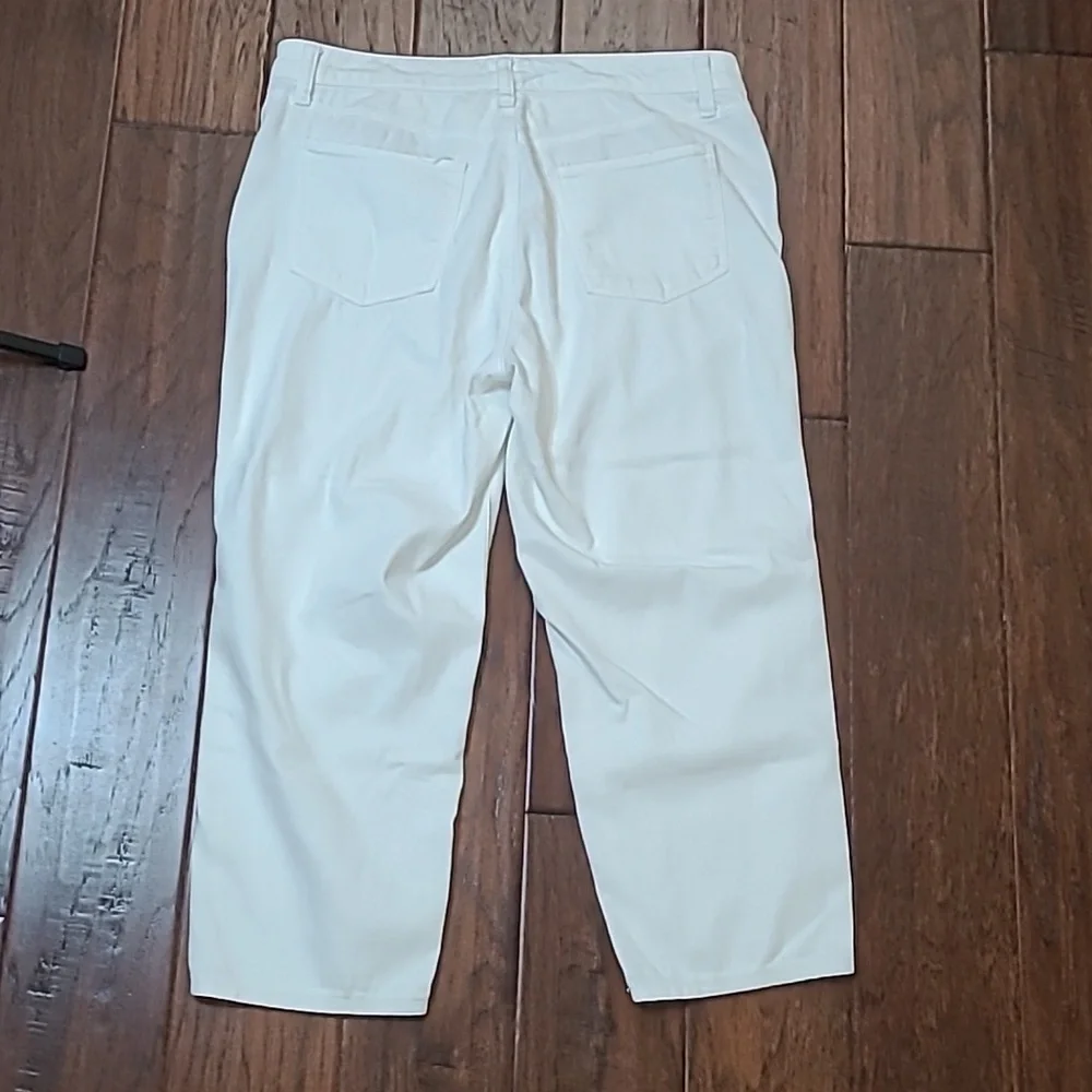 Talbots White Straight Leg Crop Jeans size 8 PETITE